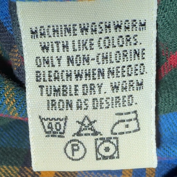 Eddie Bauer Men’s Medium Plaid Button-Down Shirt 100% Cotton Tartan - Picture 2 of 9